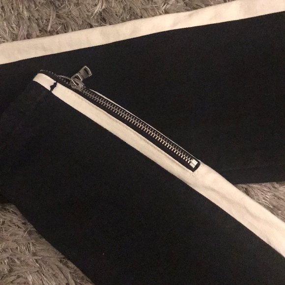 Zara Super Skinny Jeans - Picture 2 of 3